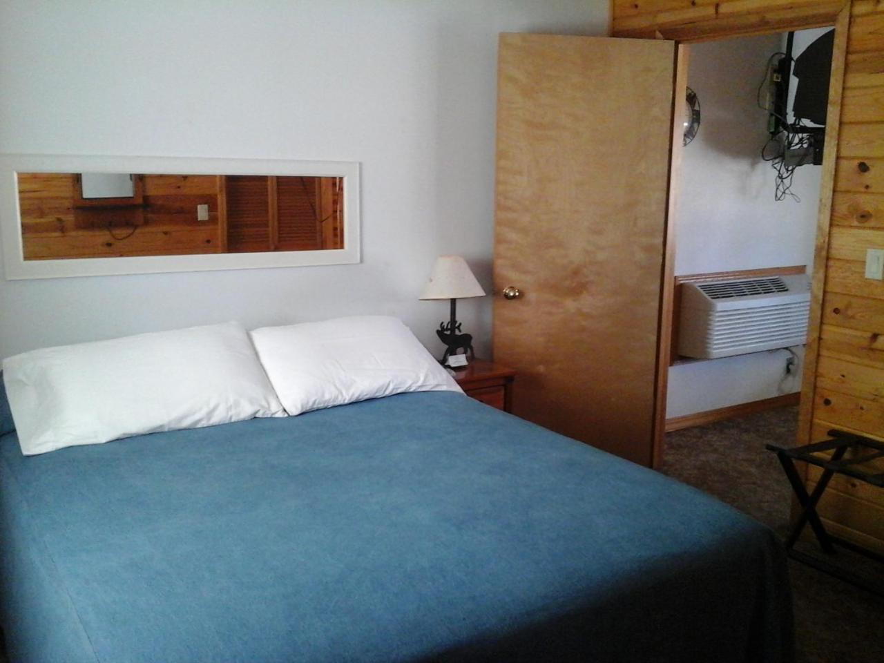 River Bend Motel Llc Spray 外观 照片