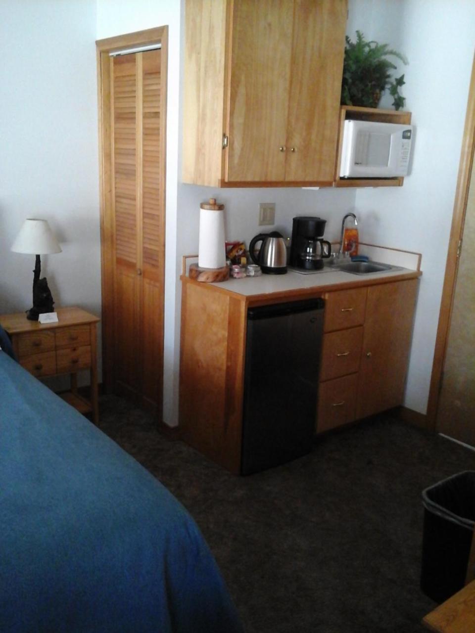 River Bend Motel Llc Spray 外观 照片