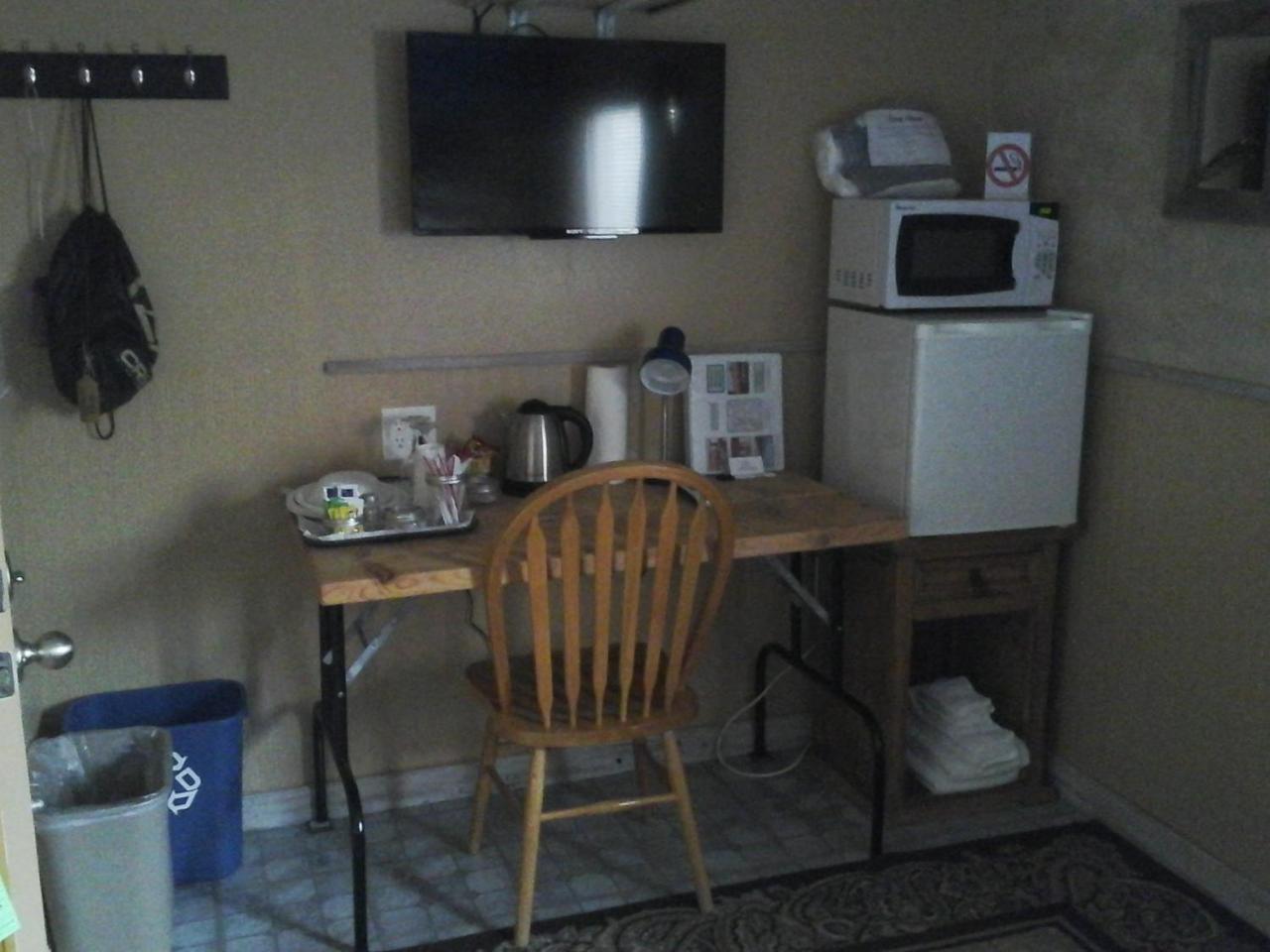 River Bend Motel Llc Spray 外观 照片