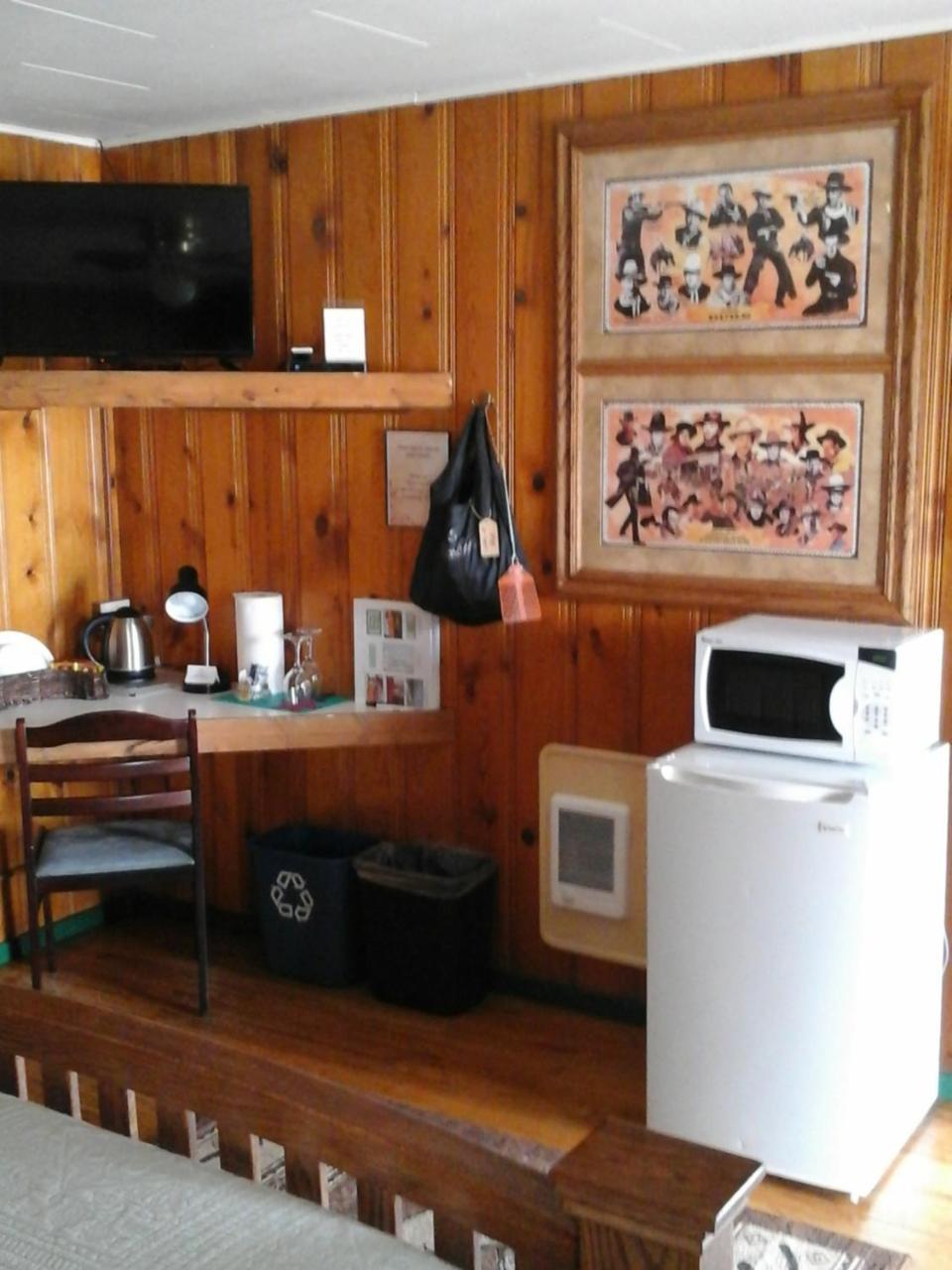 River Bend Motel Llc Spray 外观 照片