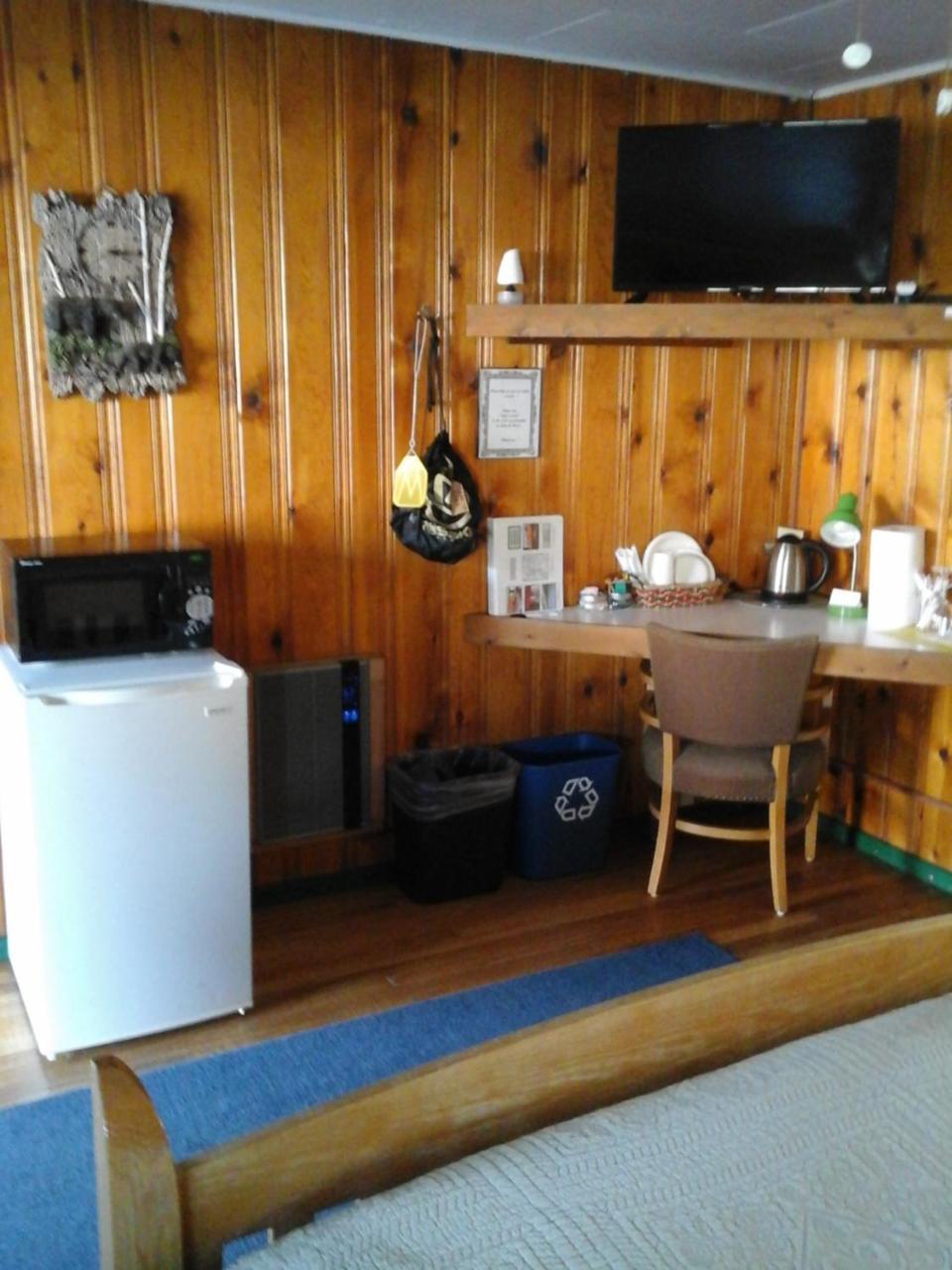 River Bend Motel Llc Spray 外观 照片